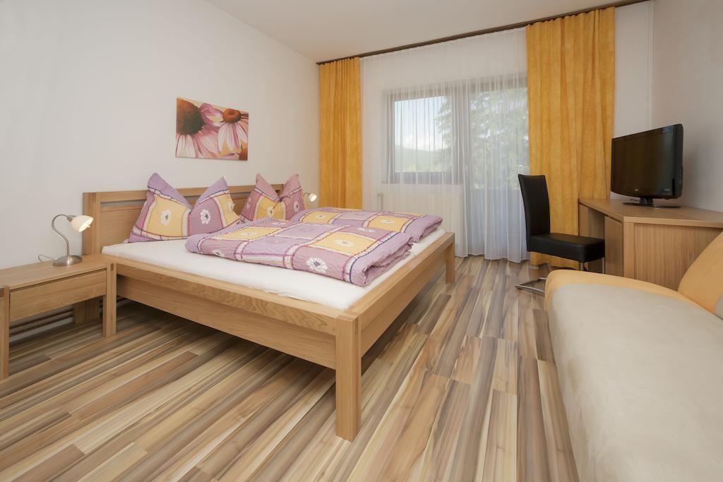 Appartement - Pension Adlerhorst Velden am Wörthersee Kamer foto